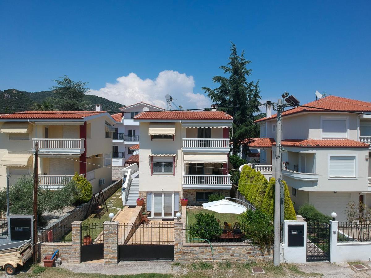 Starfish Villa Nea Iraklitsa Exteriör bild