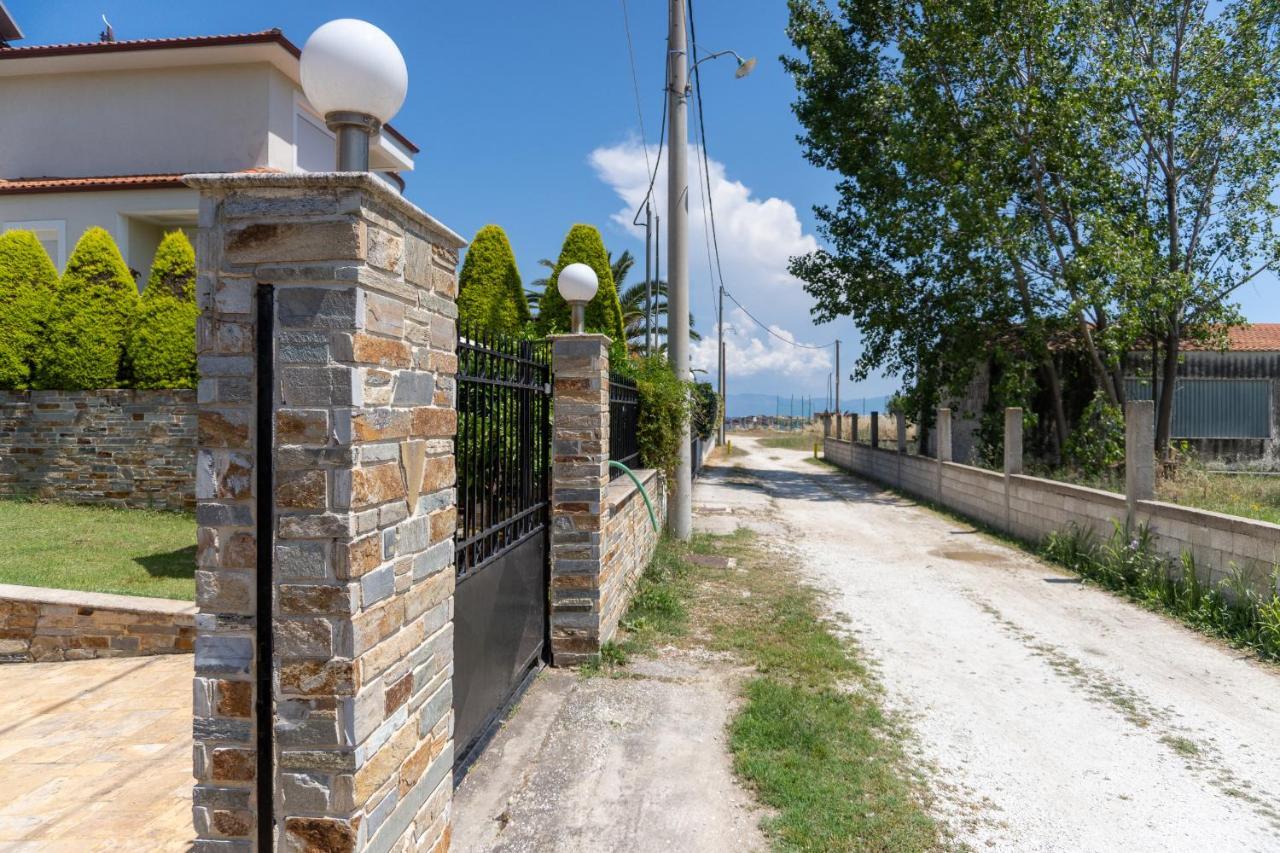 Starfish Villa Nea Iraklitsa Exteriör bild
